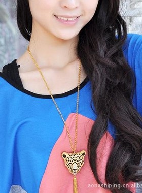 2020个性动物款金色职业装豹子头