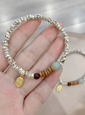 星月菩提子搭配和田玉橄榄核隔片