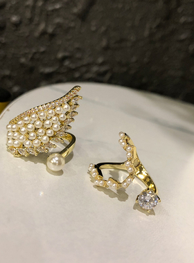 轻奢藤同款女小众翅膀珍珠戒指