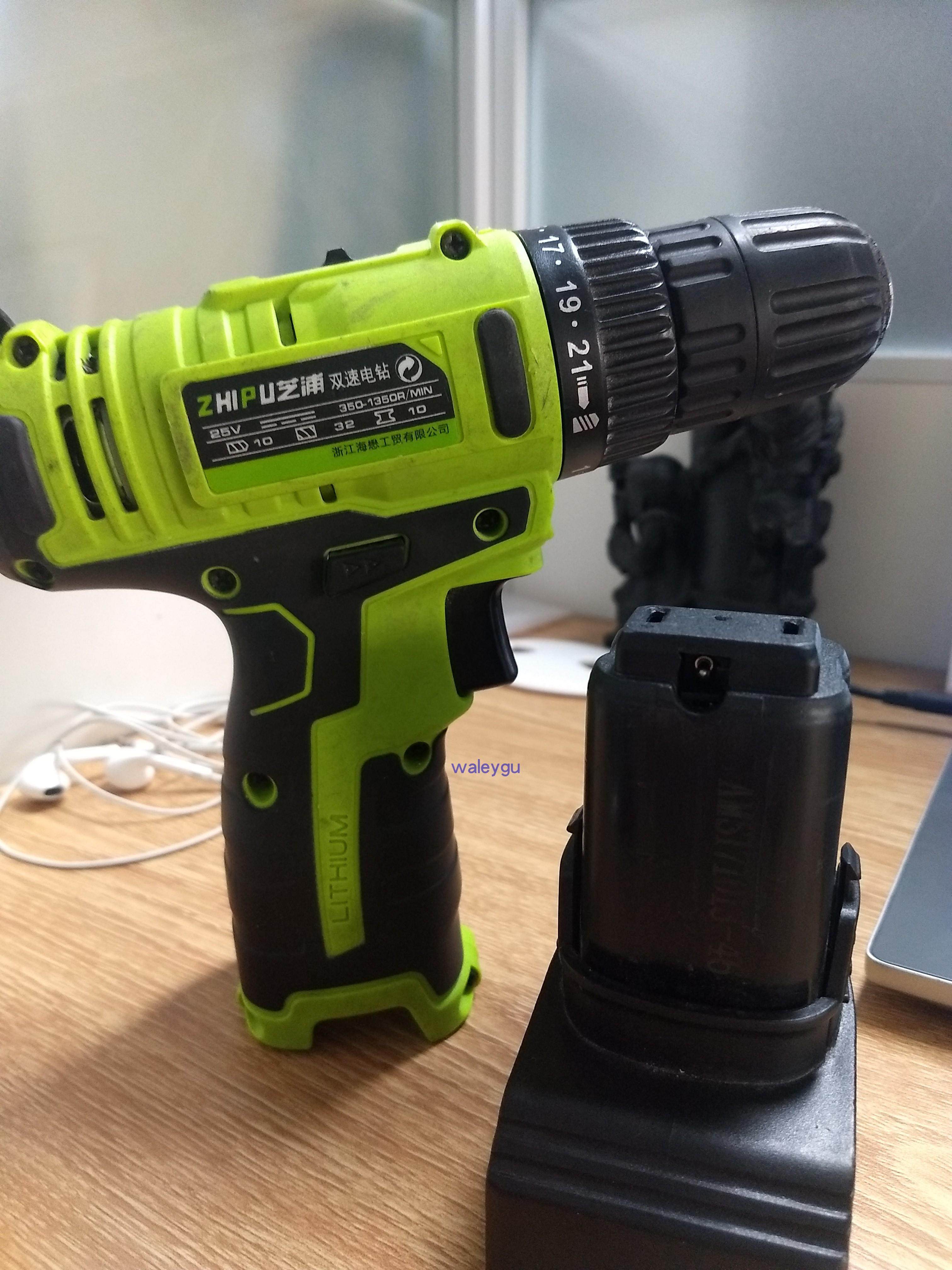 芝浦 手电钻 16.8v 1.3ah 25v  锂电池电钻 直插式充电器 电源线