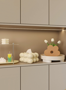 入户玄关贝汉美装饰奶油风