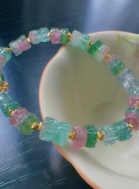 魅晶天然水晶晶体通透蓝粉交织西瓜并蒂雕刻手链