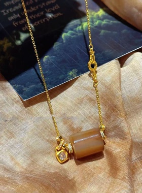 天然玛瑙转转珠桶珠项链女款爆款轻奢百搭小众设计感锁骨链