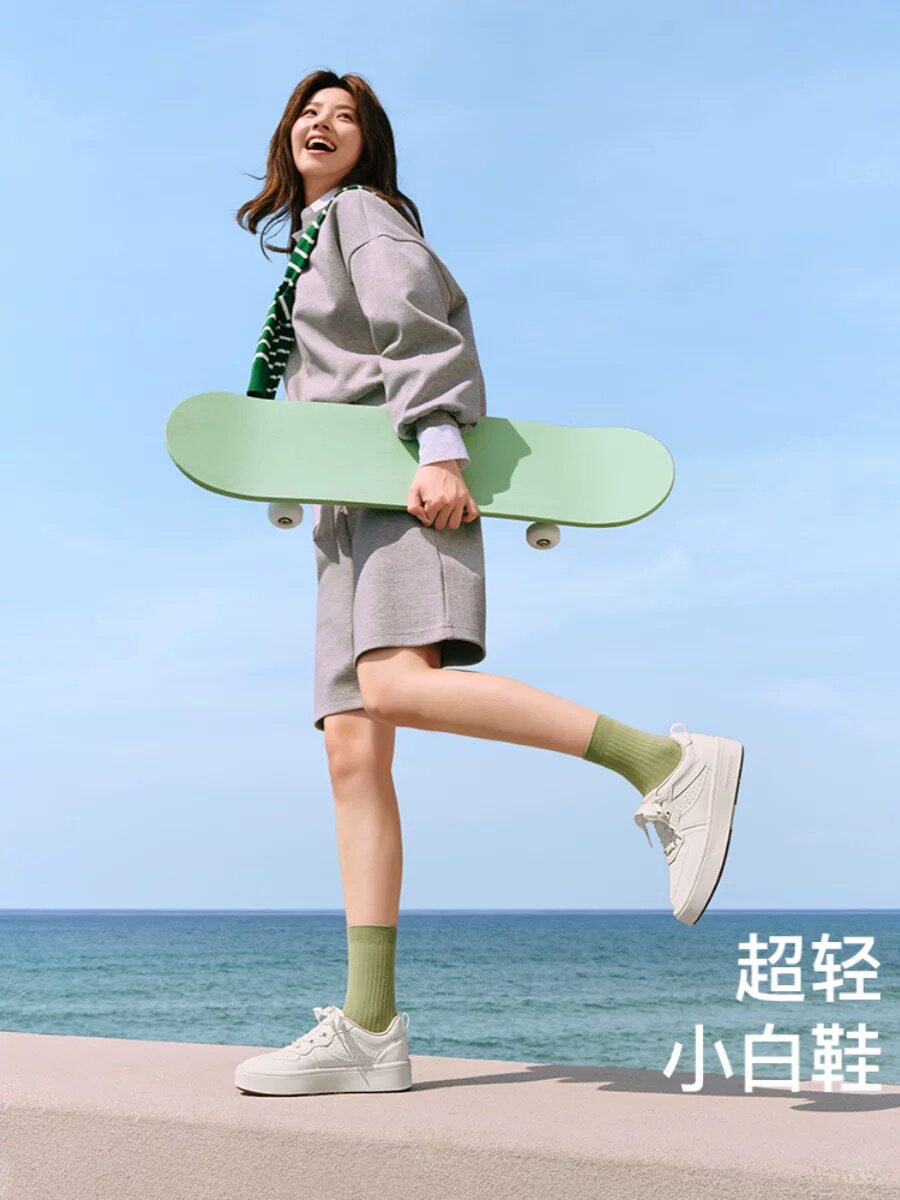Pansy日本女鞋休闲运动板鞋白色简约轻软舒适透气小白鞋新款4193