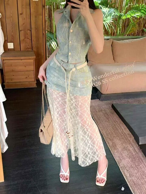 KK.wonde ໃຫມ່ sleeveless denim halter top with lace skirt two-piece sexy suit for women