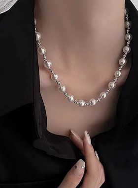 小众轻奢高品质珍珠项链女金属拼接高级感锁骨链气质百搭毛衣链
