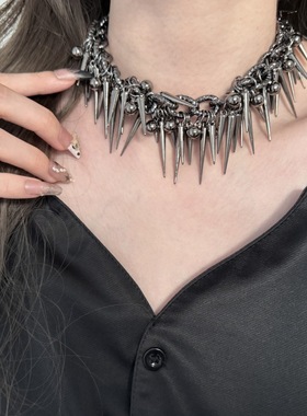 铆钉圆珠流苏项链小众设计新款潮