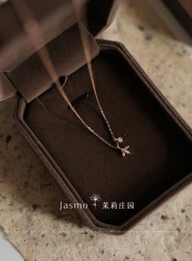 设计轻奢三叶花项链女百搭