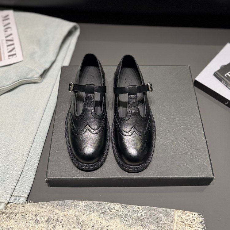 欧美布洛克雕花小皮鞋26春T字带低跟深口单鞋女英伦青年乐福女鞋,淘宝优惠券,粉丝福利购,淘宝优惠卷