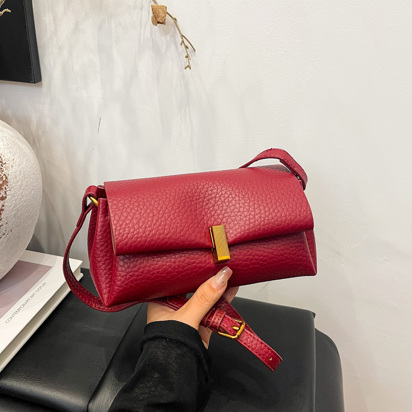 上新质感小包包女式2025秋冬新款潮时尚单肩包百搭洋气斜挎小方包,淘宝优惠券,粉丝福利购,淘宝优惠卷