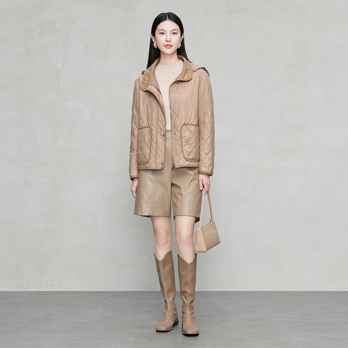 FINITY菲妮迪短外套2025冬季新款简约连帽菱格轻薄保暖棉服棉袄女,淘宝优惠券,粉丝福利购,淘宝优惠卷