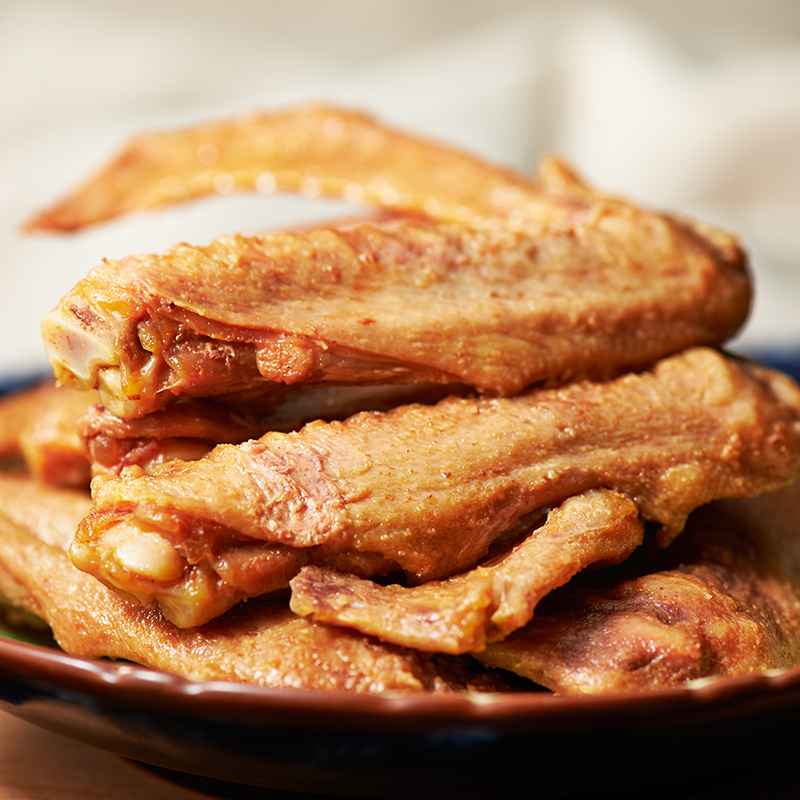 来伊份鸭翅小包装鸭肉开袋即食真空解馋卤味熟食休闲零食网红小吃