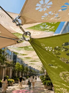 网红三角镂空天幕定制户外餐厅遮阳吊顶装饰布置景区商场引流打
