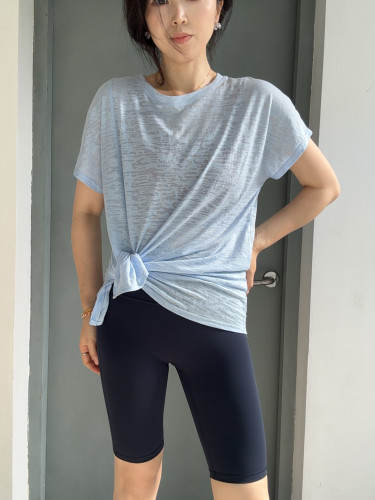 超薄大码宽松短袖长款罩衫薄夏健身瑜伽服速干半透明高开衩运动服 - 图1