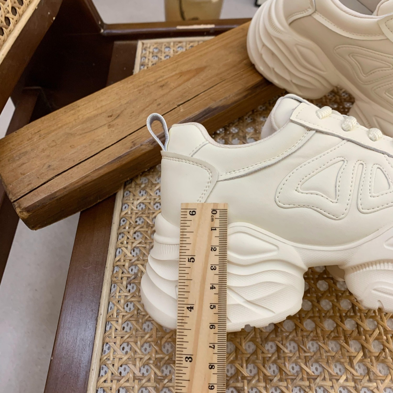 增高6cm小个子真皮老爹鞋女2025春秋新款百搭轻便炸街休闲运动鞋,淘宝优惠券,粉丝福利购,淘宝优惠卷