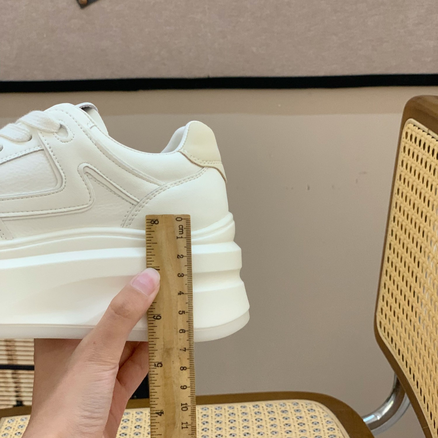 松糕厚底休闲板鞋2025年秋季真皮小白鞋女小个子增高6CM轻便百搭,淘宝优惠券,粉丝福利购,淘宝优惠卷