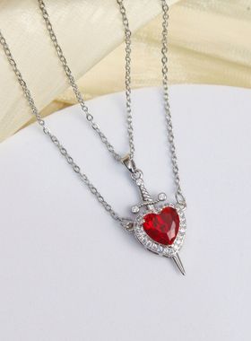 跨境欧美一箭穿心项链铜镀18K金红色爱心匕首情侣情人节礼物饰品
