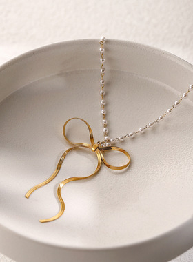 ins风18k金不锈钢仿施家珍蝴蝶结项链独立站热销高级感蝴蝶项饰