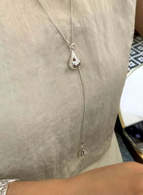 高智感极简长款水滴项链