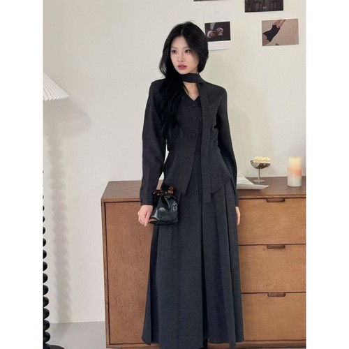 【蜜蜂欢乐社】二茵ERYIN早秋新款飘带西装长裙显瘦气质两件套 - 图0