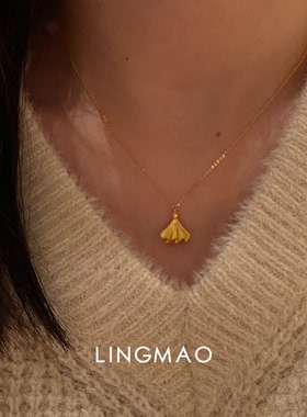 金色小裙摆吊坠项链轻奢气质百搭