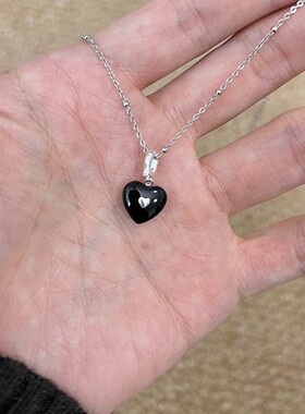 黑色滴釉爱心项链高级感轻奢小众