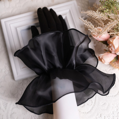 缎面荷叶边法式赫本森系短款礼服新娘拍照手套 复古黑色婚纱手套 - 图2
