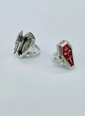 欧美时尚潮流复古吸血鬼棺材哥特风十字架蝙蝠戒指红色关男女