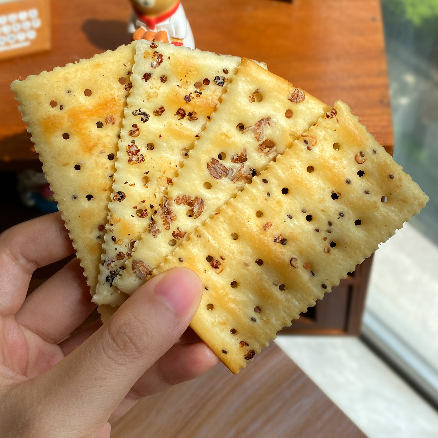 咸香酥脆！来甘多金蒜牛肉苏打饼干发酵饼干早餐代餐下午茶零食,淘宝优惠券,粉丝福利购,淘宝优惠卷