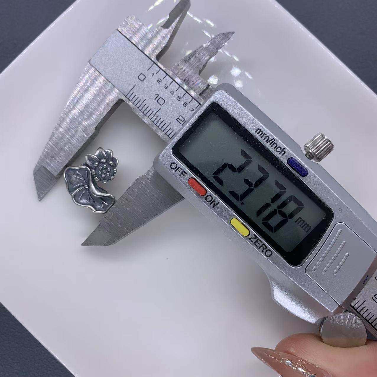 精工三七银荷花莲蓬吊坠隔珠隔片花托配饰diy手链弯管挂坠项链,淘宝优惠券,粉丝福利购,淘宝优惠卷