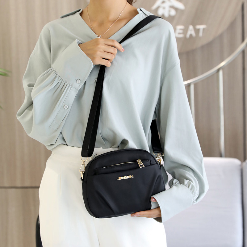 妈妈包女韩版尼龙牛津布2020斜挎包 伊酷女士包袋