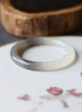 和田玉烟紫罗兰圆条手镯烟灰白玉镯子烟青通透果冻感一半白一半紫