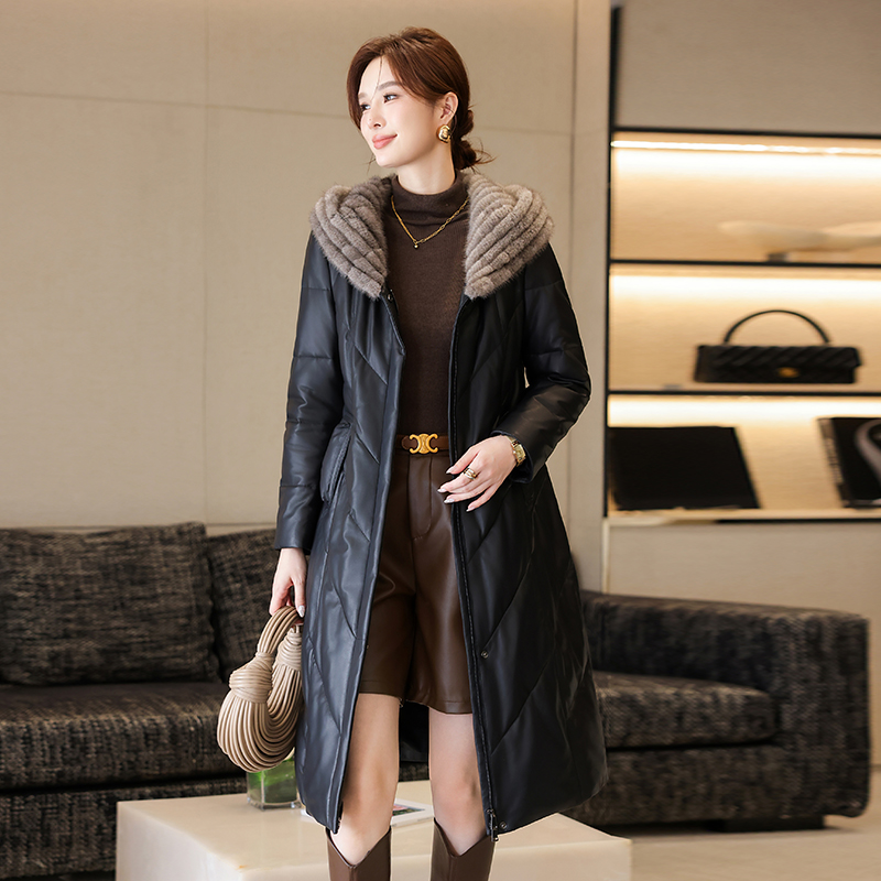 真皮羽绒服女冬季新款水貂编织帽海宁绵羊皮鹅绒服皮衣外套长款 - 图0