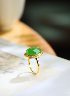 碧玉戒指苹果绿戒指戒子明亮醒目料子细腻油润925银镶嵌礼物18k金
