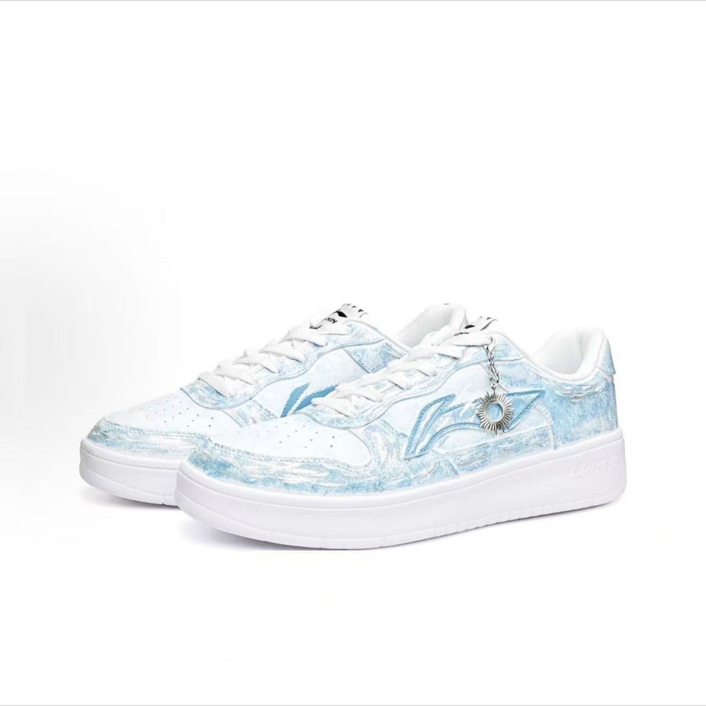 球鞋定制 LiNing李宁 浮舟 星空苍穹 潮流百搭男女浅蓝低帮板鞋,淘宝优惠券,粉丝福利购,淘宝优惠卷