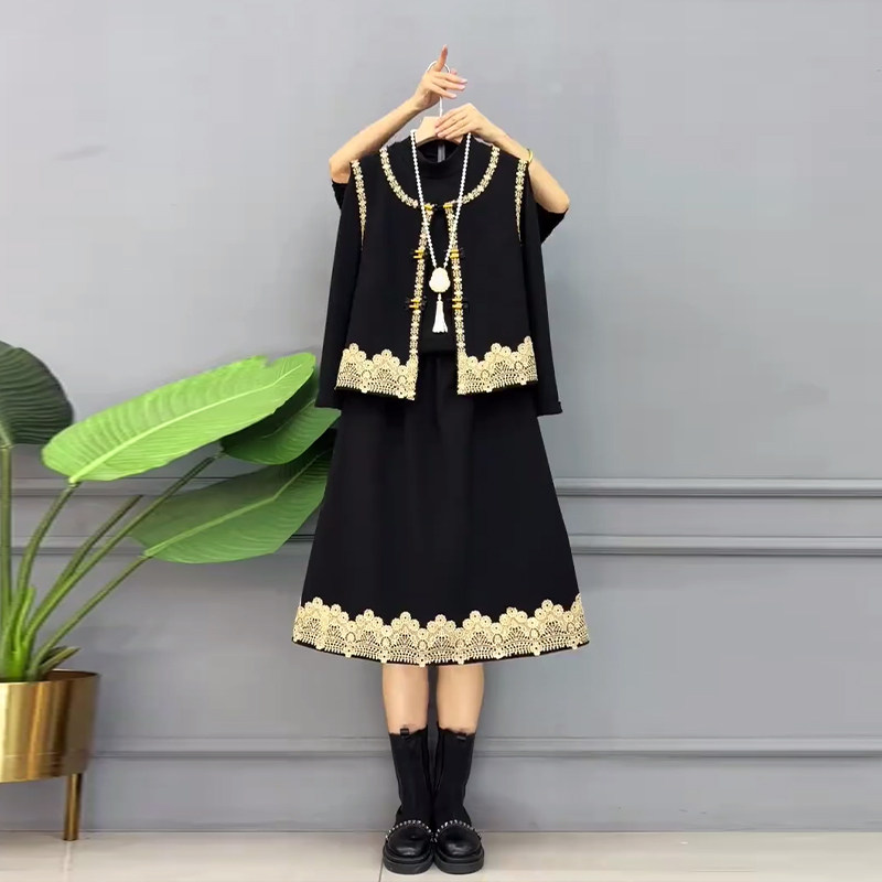 大码女装拼色边开衫马甲高领长袖打底衫半身裙胖MM气质显瘦三件套,淘宝优惠券,粉丝福利购,淘宝优惠卷