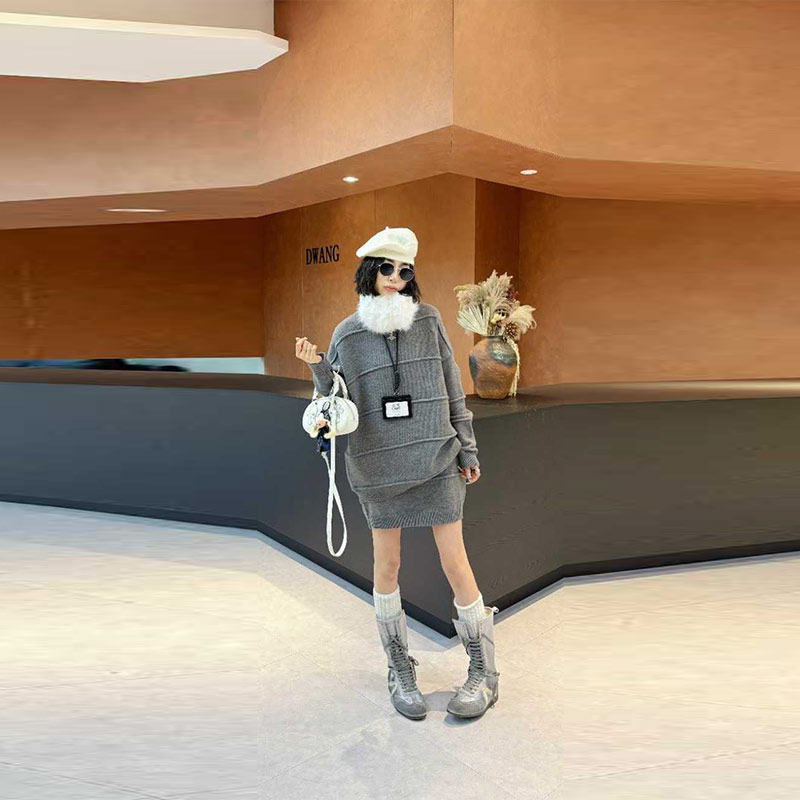 加大码女装圆领长袖拼接条上衣短裙胖妹妹韩版减龄显瘦休闲两件套,淘宝优惠券,粉丝福利购,淘宝优惠卷