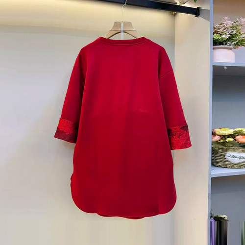 胖MM拼蕾丝袖口流苏扣上衣韩版加肥大码女装宽松遮肚子百搭T恤衫 - 图1