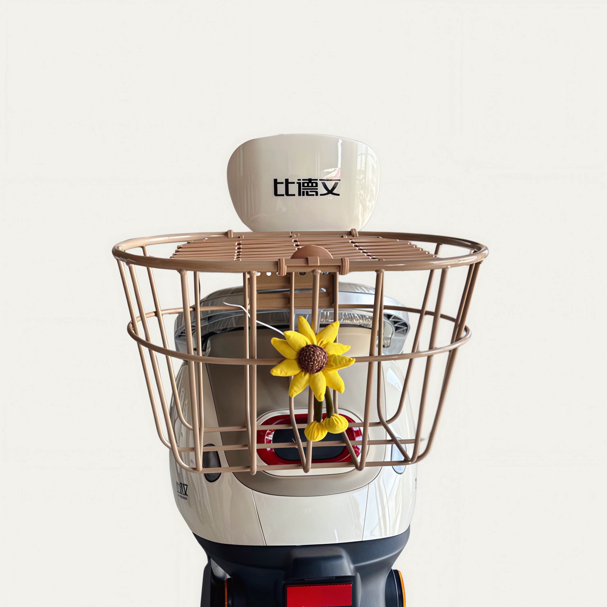 Electric vehicle backrest enlarged rear hanging basket
