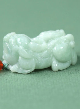 天然缅甸翡翠如意招财貔貅玉吊坠
