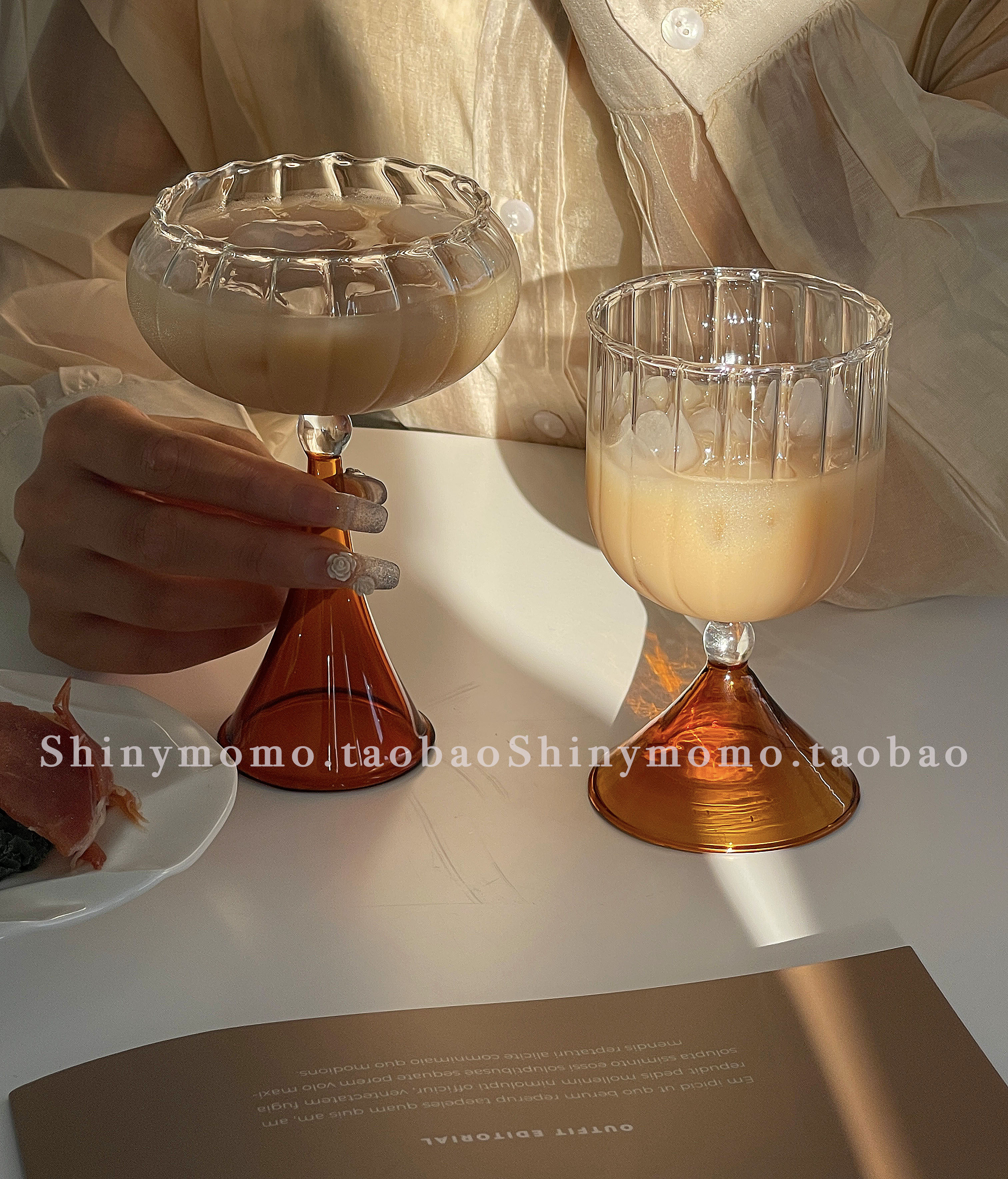 爱打扮(www.idaban.cn)，Shinymomo创意ins韩风夏季酒杯彩色玻璃果汁冰激凌杯复古可爱水杯