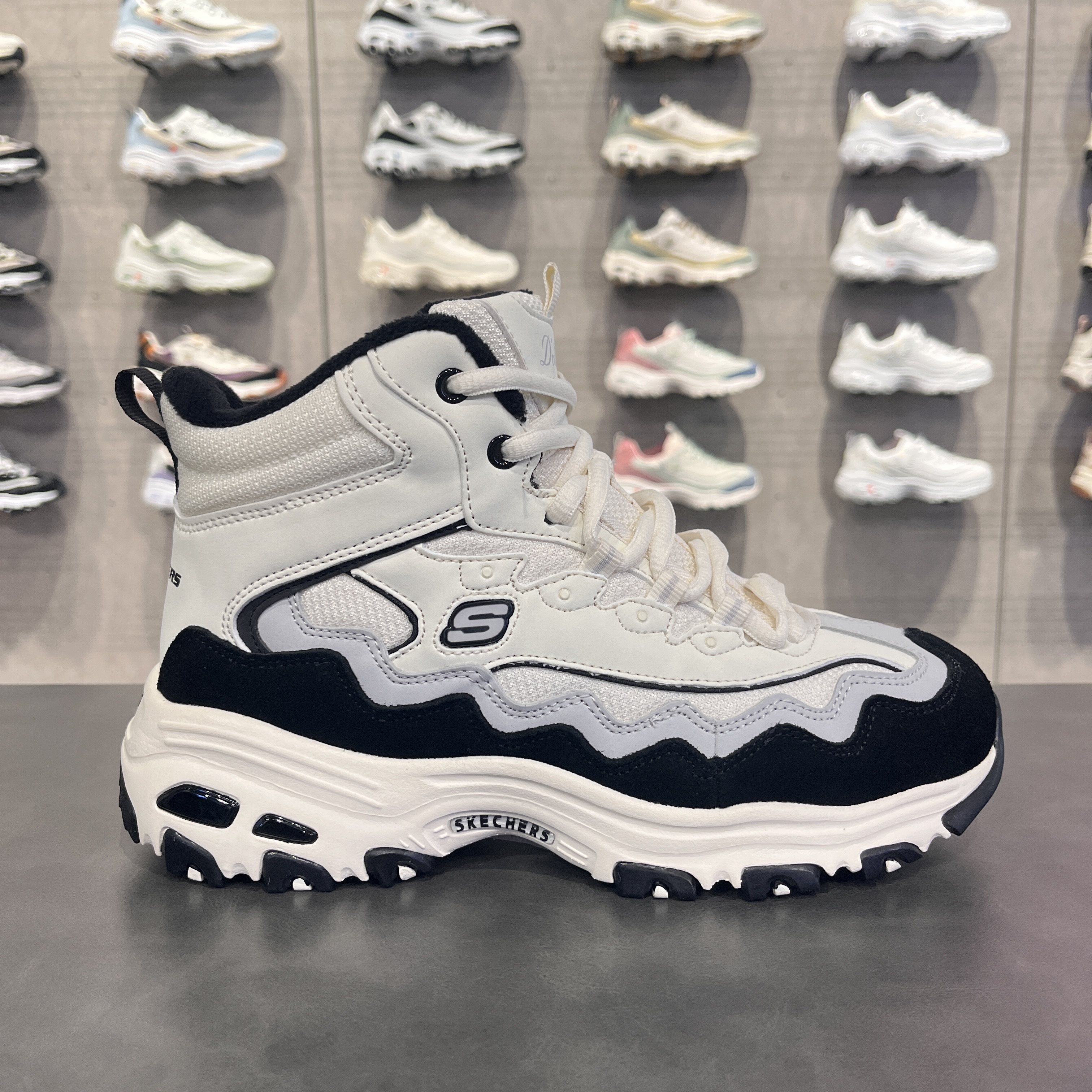 Skechers斯凯奇秋冬加绒女子复古轻便缓震高帮运动休闲鞋168026,淘宝优惠券,粉丝福利购,淘宝优惠卷