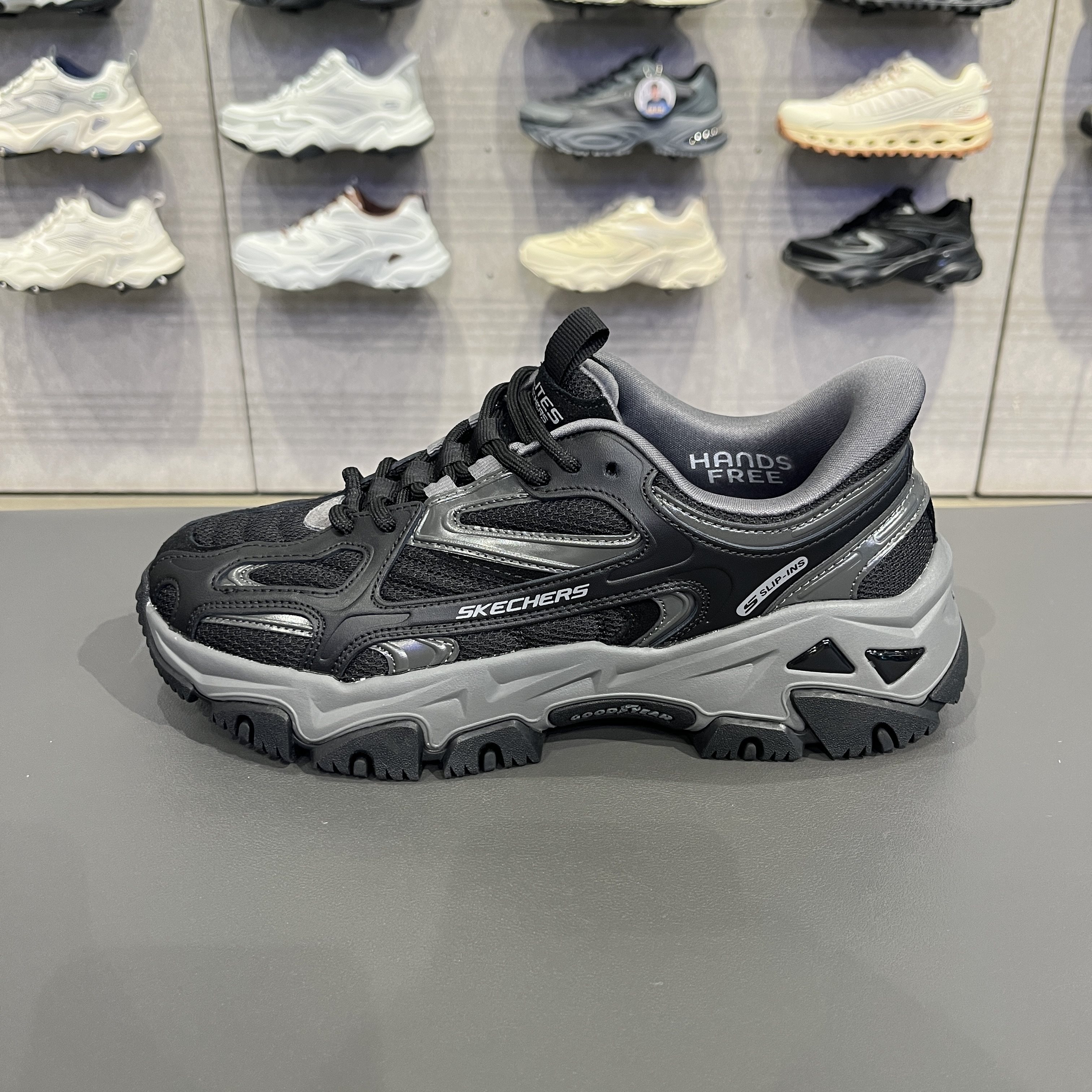 Skechers斯凯奇男子云岚徒步鞋闪穿防滑耐磨运动休闲登山鞋237717,淘宝优惠券,粉丝福利购,淘宝优惠卷