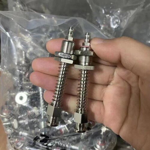 天行大头直通金具尾部进气M10 12机械手吸盘配件固定支架真空吸杆 - 图0