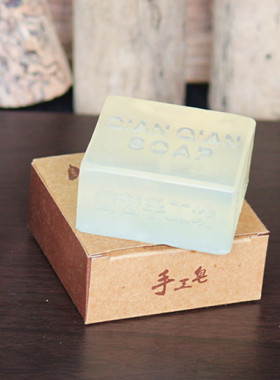 台湾珍贵牛樟芝手工皂