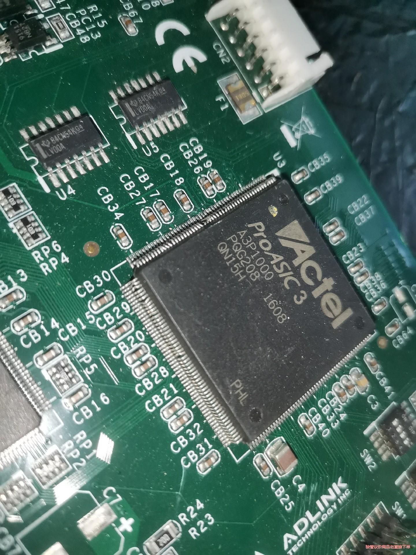 PCI-8124-C  凌华采集卡         二手旧的(议价商品） - 图0