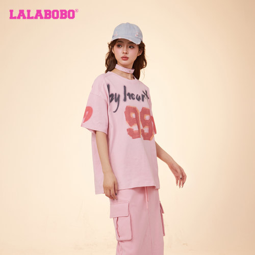 LALABOBO24春季新款可爱甜美字母涂鸦男友短袖T恤女CBDA-WSDT11-图2