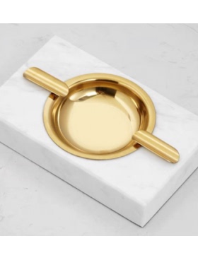 现代轻奢样板间客厅茶几组合摆件