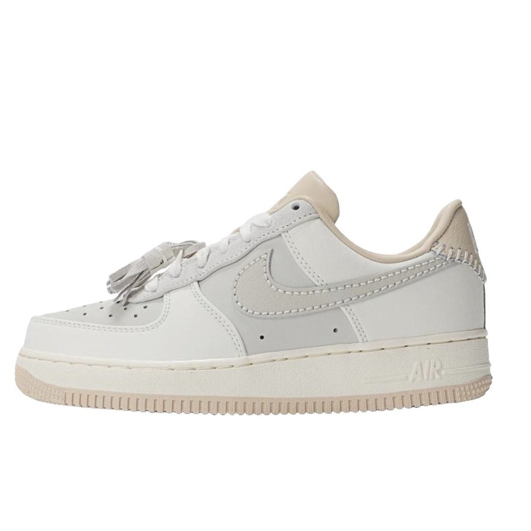 NIKE/耐克 女子WMNS AIR FORCE 1'07运动休闲板鞋 HV1813-001,淘宝优惠券,粉丝福利购,淘宝优惠卷