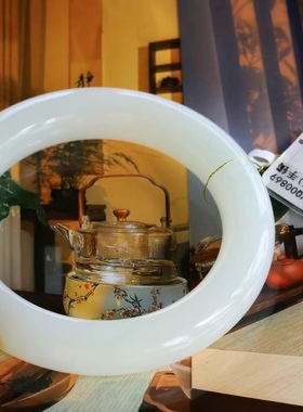 正宗新疆和田玉且末料唐羊脂白玉手镯一手货源完美藏品级56.5